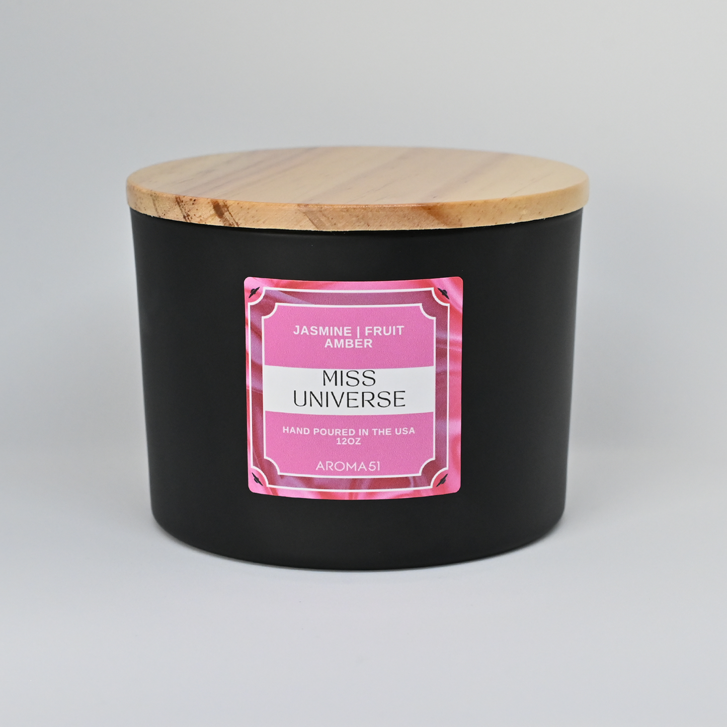 Victoria's Secret - Bombshell Type 3 wick soy candle